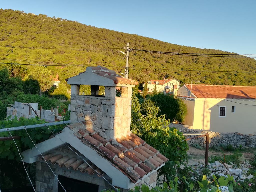 Apartment Neno - Terrace & Parking Veli Lošinj Extérieur photo