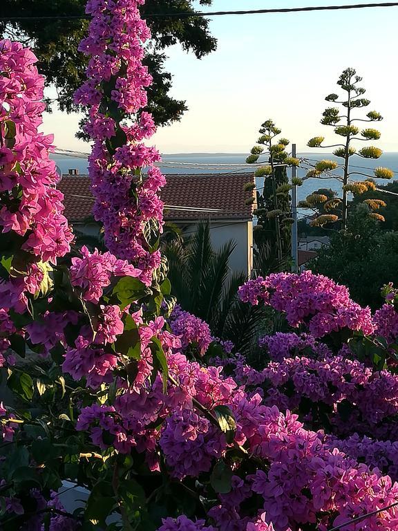 Apartment Neno - Terrace & Parking Veli Lošinj Extérieur photo